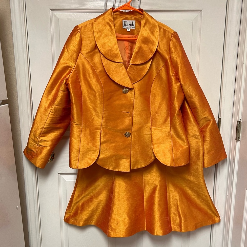 Elizeh Elegant Orange Gold Skirt Suit